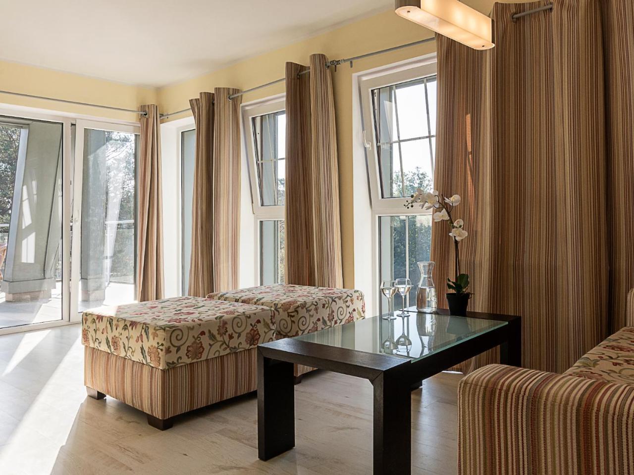 VacationClub - Rezydencja Bursztyn Apartament 31 Świnoujście Zewnętrze zdjęcie